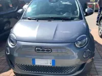Usata Fiat 500e 42 kW (58 CV) 2023 Grigio SUV