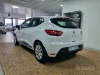 Usata Renault Clio IV Zen 75 CV (55 kW) 2018 Bianco Berlina
