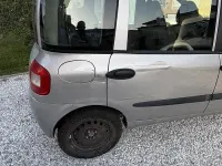 Usata Fiat Multipla 103 CV (75 kW) 2005 Grigio Monovolume
