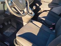 Usata Lancia Ypsilon Gold 69 CV (50 kW) 2019 Blu/azzurro Utilitaria