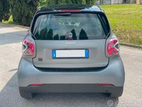 Usata Smart ForTwo Coupé 22 kW (30 CV) 2020 Grigio Utilitaria
