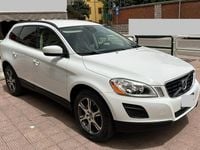 Usata Volvo XC60 Kinetic 215 CV (158 kW) 2011 Bianco SUV