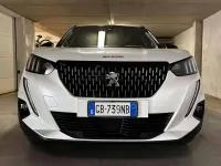 Usata Peugeot 2008 GT-line 131 CV (96 kW) 2020 Bianco SUV
