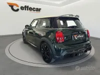 Usata Mini John Cooper Works 231 CV (169 kW) 2021 Verde Utilitaria