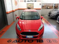 Usata Ford Fiesta 101 CV (74 kW) 2017 Rosso Utilitaria