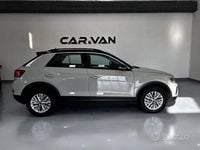 Usata VW T-Roc Life 110 CV (80 kW) 2024 Nero SUV