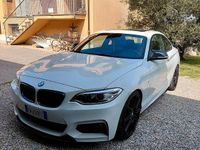 Begagnad BMW 225 2014 Vit Sportkupé