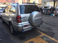 usata Toyota RAV4 2004