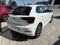Usata VW Polo Life 95 CV (69 kW) 2023 Bianco Utilitaria