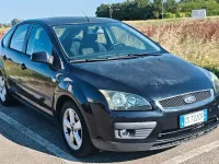 Usata Ford Focus 109 CV (80 kW) 2005 Nero Berlina
