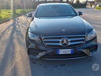 Usata Mercedes E220 AMG line 194 CV (142 kW) 2019 Nero Berlina