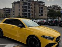 Usata Mercedes A180 AMG line 136 CV (100 kW) 2023 Giallo Berlina