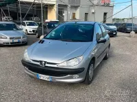 Usata Peugeot 206 75 CV (55 kW) 2000 Grigio Berlina