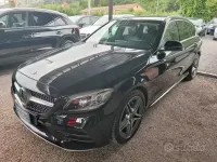 Usata Mercedes C220 Premium 194 CV (142 kW) 2019 Nero Station wagon