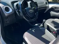 Second-hand Toyota Aygo Cool 72 CP (52 kW) 2018 Alb Hatchback