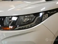 Usata Mahindra KUV100 87 CV (63 kW) 2020 Bianco SUV