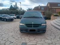Usata Chrysler Voyager 151 CV (111 kW) 1997 Verde Monovolume
