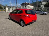 Usata Mazda 2 Trendy 75 CV (55 kW) 2012 Rosso Utilitaria