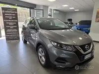 Usata Nissan Qashqai Acenta 116 CV (85 kW) 2019 Grigio SUV