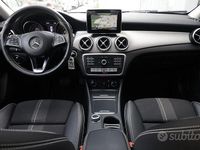 Usata Mercedes CLA180 109 CV (80 kW) 2019 Grigio Berlina