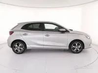 Usata MG MG3 Luxury 194 CV (142 kW) 2025 Grigio Utilitaria
