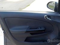 Usata Opel Corsa 75 CV (55 kW) 2013 Grigio Berlina