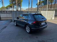 Usata VW Tiguan Life 150 CV (110 kW) 2024 Grigio SUV