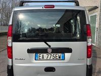 Usata Fiat Doblò 103 CV (75 kW) 2009 Grigio Monovolume