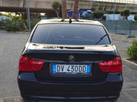 Usata BMW 320 177 CV (130 kW) 2009 Nero Berlina