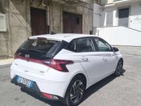 Usata Hyundai i20 101 CV (74 kW) 2021 Bianco Utilitaria