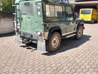 Usata Land Rover Defender 2000 Verde Station wagon