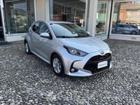 Usata Toyota Yaris Hybrid Business Edition 92 CV (67 kW) 2021 Grigio Berlina