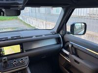 Usata Land Rover Defender SE 200 CV (147 kW) 2023 Nero SUV