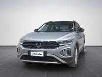 Usata VW T-Roc Edition 116 CV (85 kW) 2024 Argento SUV