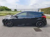 Usata Ford Focus ST 185 CV (136 kW) 2017 Berlina