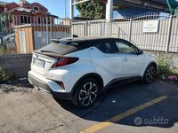 Usata Toyota C-HR 184 CV (135 kW) 2020 Bianco SUV