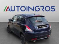 Usata Lancia Ypsilon Gold 69 CV (50 kW) 2021 Azzurro Utilitaria