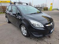 Usata Opel Meriva 110 CV (80 kW) 2016 Nero Monovolume