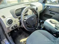 Usata Ford Fusion 68 CV (50 kW) 2003 Grigio Utilitaria