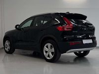 Usata Volvo XC40 Core 129 CV (94 kW) 2022 Nero solido SUV