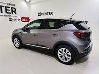 Usata Renault Captur Intens 145 CV (106 kW) 2021 Grigio SUV