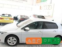 Usata VW Golf VIII Life 150 CV (110 kW) 2022 Argento Berlina