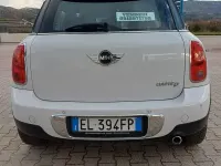 Usata Mini Cooper D Countryman 111 CV (81 kW) 2012 Bianco SUV