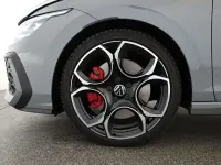 Usata VW Golf VIII GTI 265 CV (194 kW) 2024 Grigio Berlina