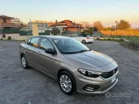 Usata Fiat Tipo Easy 120 CV (88 kW) 2017 Giallo Berlina
