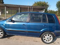 Usata Ford Fusion 80 CV (58 kW) 2006 SUV