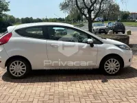 Usata Ford Fiesta Titanium 70 CV (51 kW) 2011 Grigio Utilitaria
