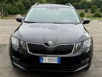 Usata Skoda Octavia G-TEC Executive 110 CV (80 kW) 2017 Nero Station wagon