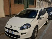 Usata Fiat Punto Lounge 77 CV (56 kW) 2014 Bianco Utilitaria