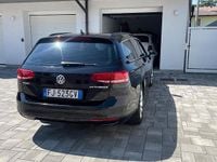 Usata VW Passat 150 CV (110 kW) 2015 Nero Station wagon